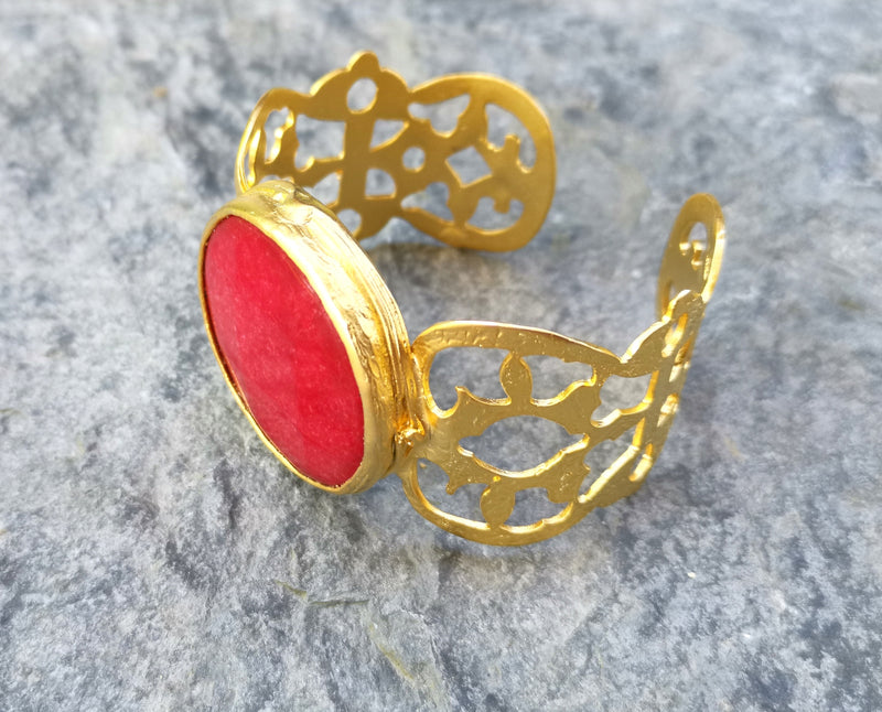 Bracelet with Red Stone Gold Plated Brass Adjustable SR491
