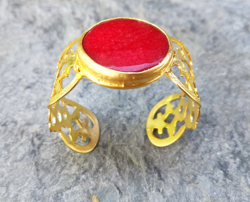 Bracelet with Red Stone Gold Plated Brass Adjustable SR491