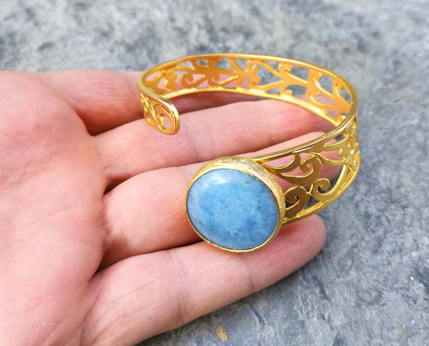 Bracelet with Light Blue Stone Gold Plated Brass Adjustable SR503