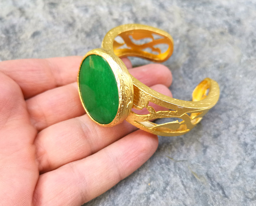 Bracelet with Green Stone Gold Plated Brass Adjustable SR520