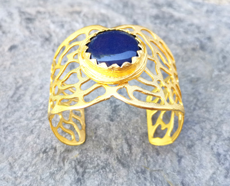 Bracelet with Dark Blue Stone Gold Plated Brass Adjustable SR528