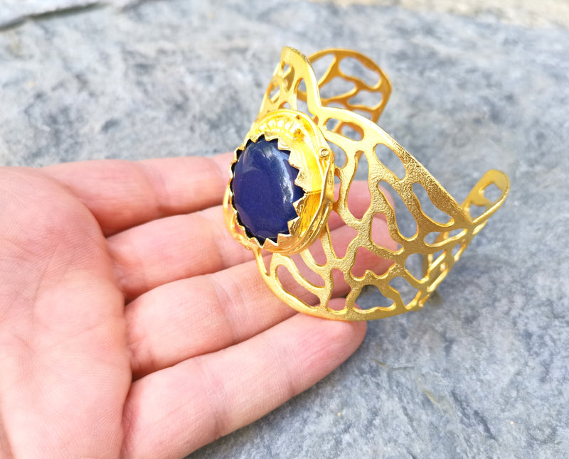 Bracelet with Dark Blue Stone Gold Plated Brass Adjustable SR528