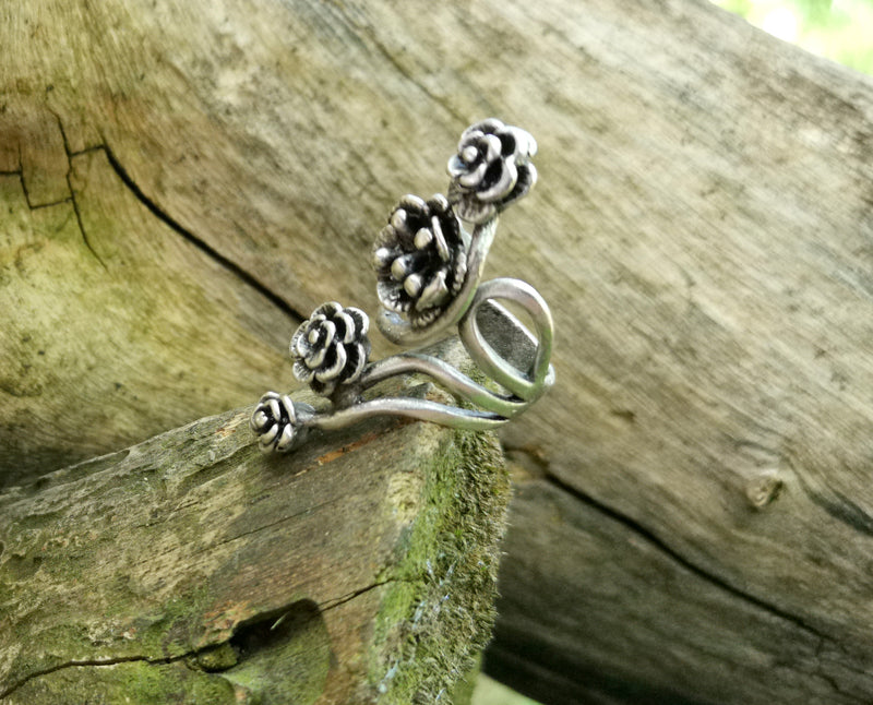Flowers Ring Antique Silver Plated Brass Adjustable SR591