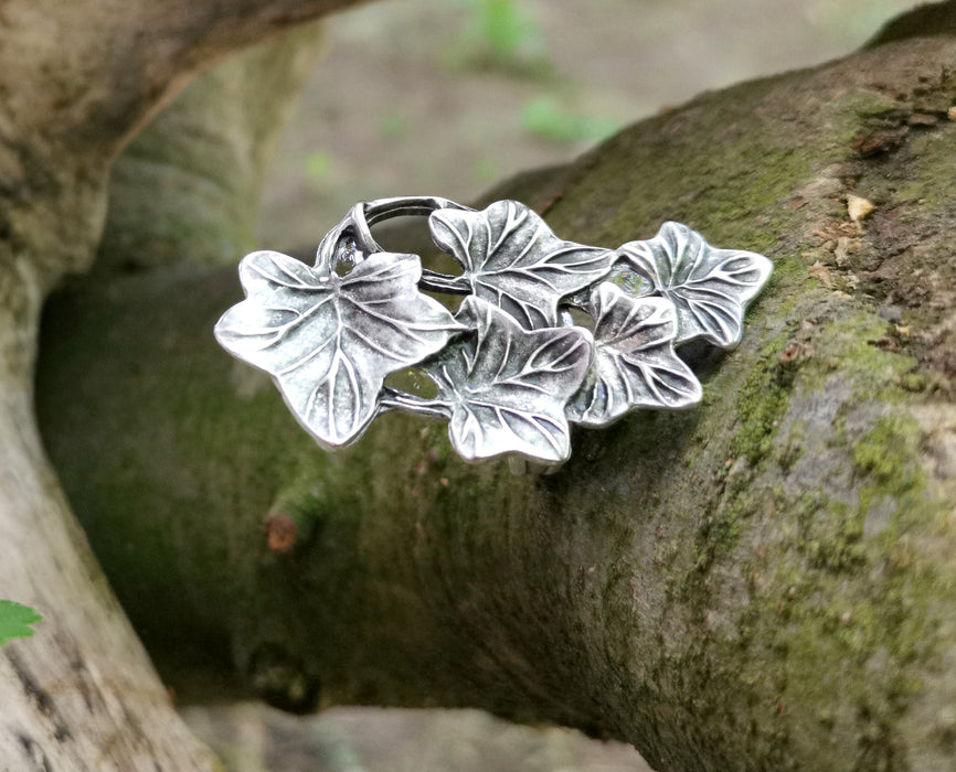 Leaves Ring Antique Silver Plated Metal Adjustable SR600