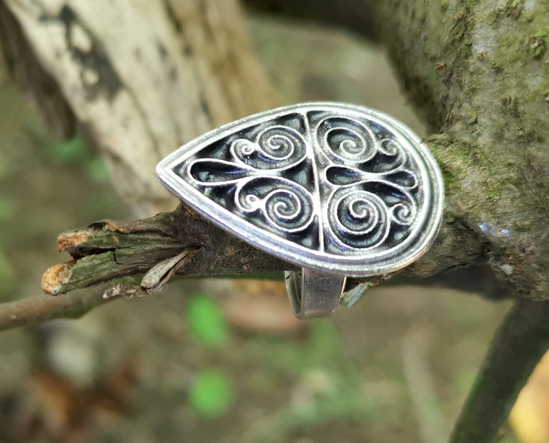 Drop Ring Antique Silver Plated Metal Adjustable SR613