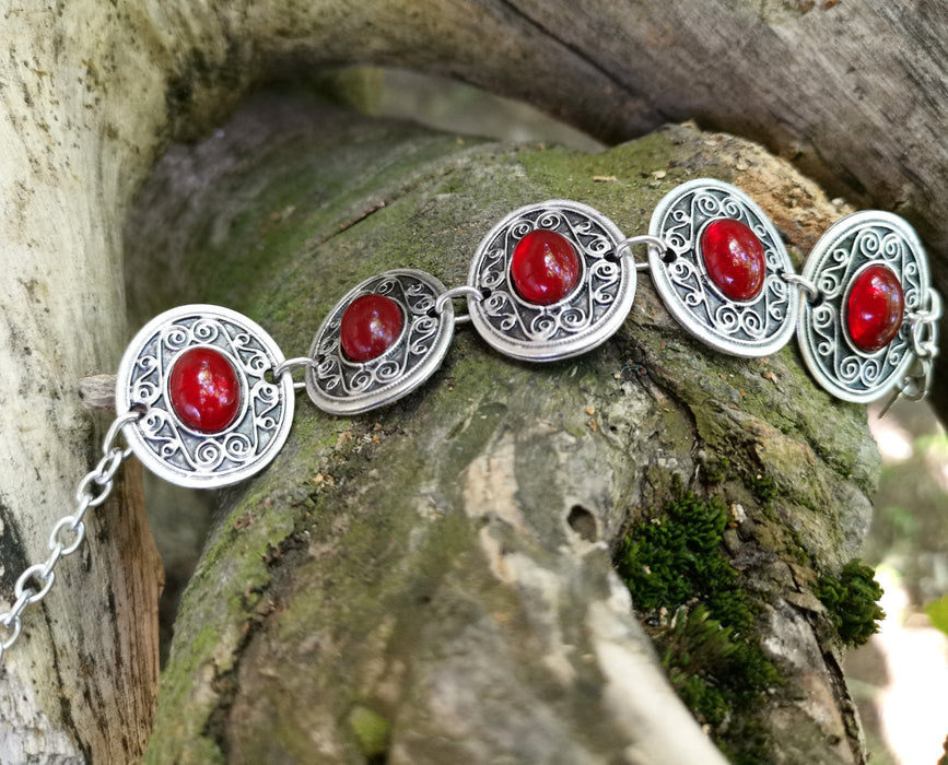 Oval Bracelet With Red Beads Antique Silver Plated Metal Adjustable SR625