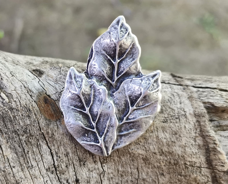 Leaves Ring Antique Silver Plated Metal Adjustable SR662