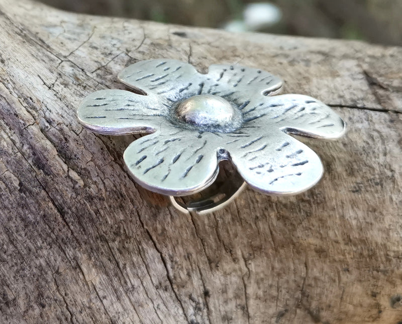 Flower Ring Antique Silver Plated Metal Adjustable SR674