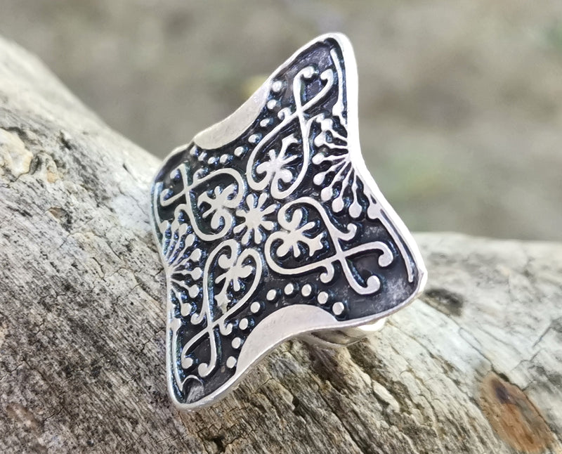 Ring Antique Silver Plated Metal Adjustable SR676