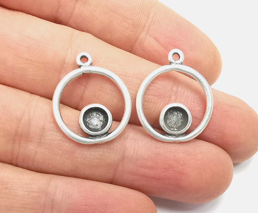 6 Silver Pendant Bezel Blank Earring Component Antique Silver Plated Blanks (6mm Blank) G8633