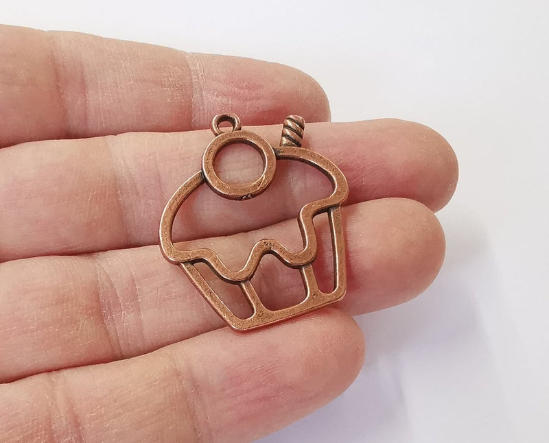 4 Muffin charms Antique copper plated charms (36x30mm) G24155