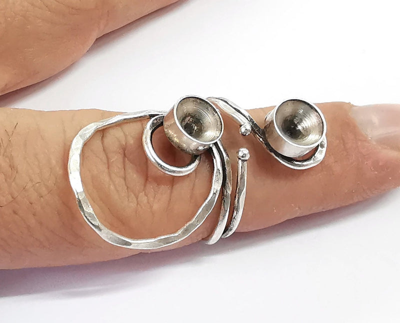 Hammered ring blank Ring setting Ring bezel base Cabochon mountings Adjustable (8mm cone blanks ) Antique Silver Plated Brass G24205