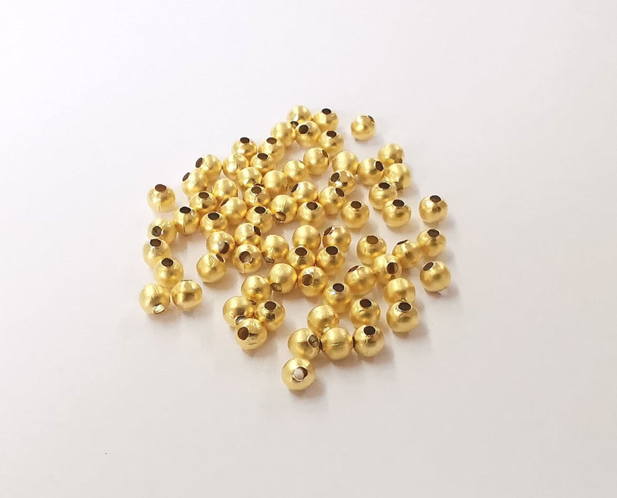 20 Round beads Gold plated beads (4mm) G24251