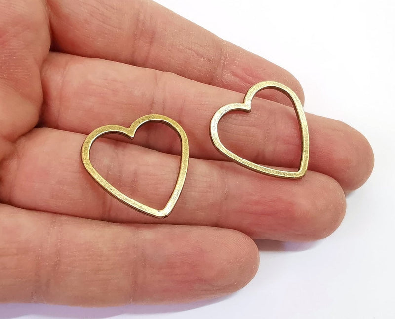 10 Heart connector charm Antique bronze plated charm (24x24 mm) G24178