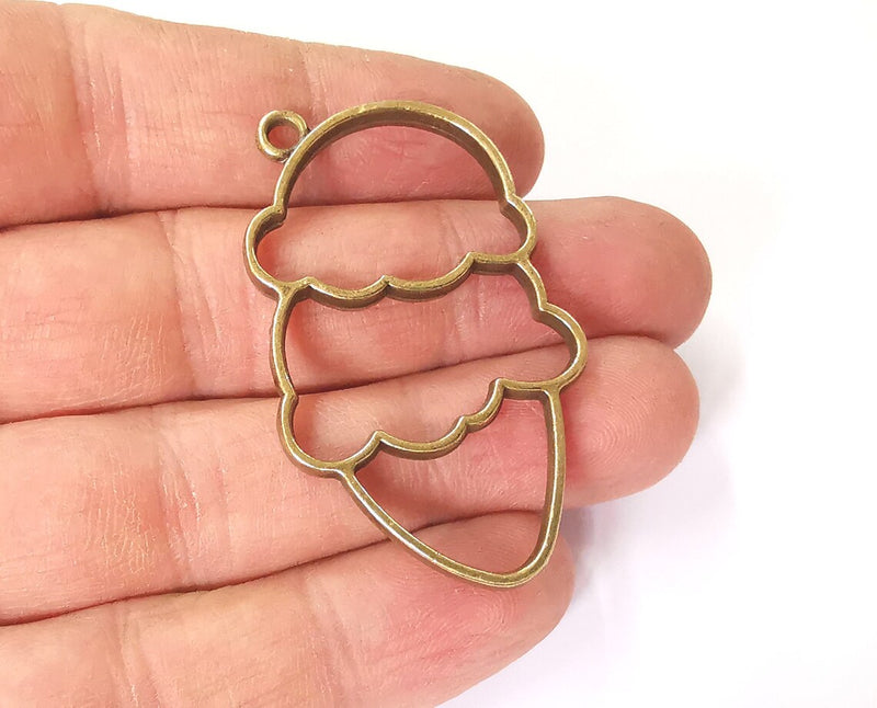 2 Ice cream charms Antique bronze plated charms (50x31mm) G24371