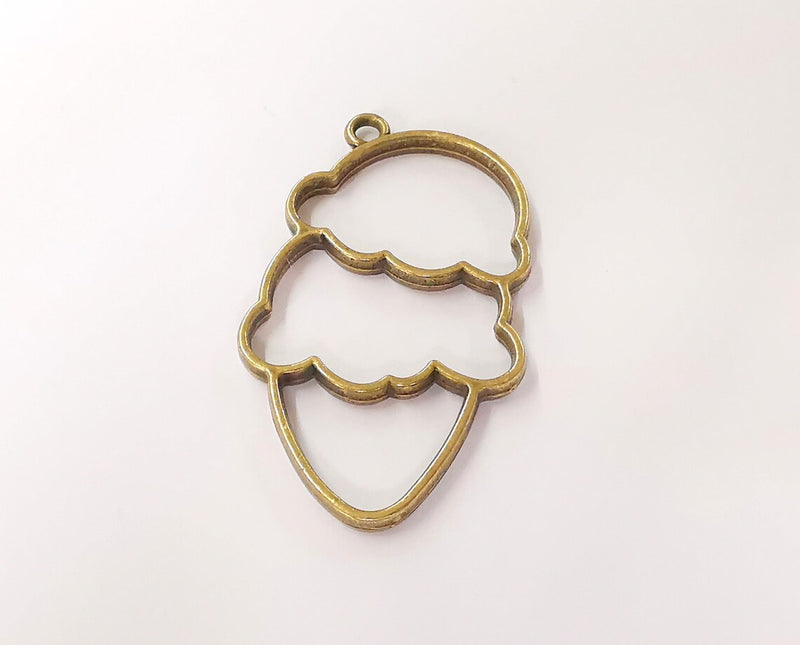 2 Ice cream charms Antique bronze plated charms (50x31mm) G24371