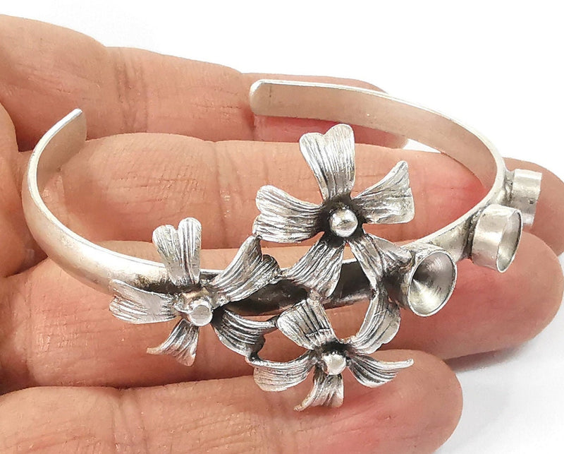 Flowers bracelet brass cuff blank bezel Glass cabochon base Adjustable antique silver (8mm ) G24523