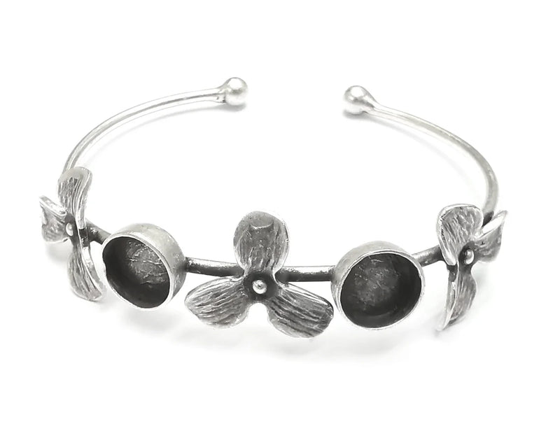 Flower Silver Bracelet Blank Resin Cuff Dry Bezel Cabochon Base Adjustable Antique Silver Plated Brass (10mm Blanks) G27102
