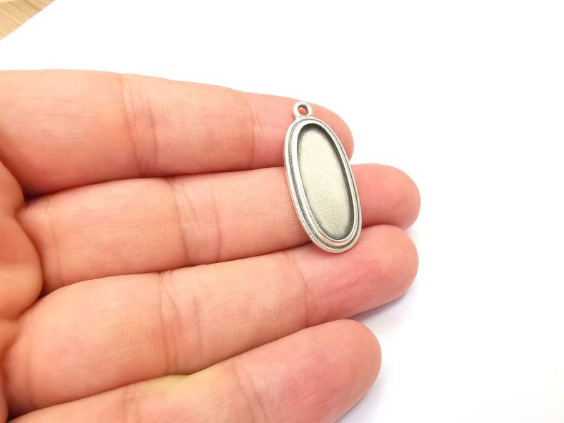 Oval Charm Bezel, Resin Blank, inlay Mounting, Mosaic Pendant Frame, Cabochon Base,Dry Flower Setting,Antique Silver Plated (25x10mm) G28575