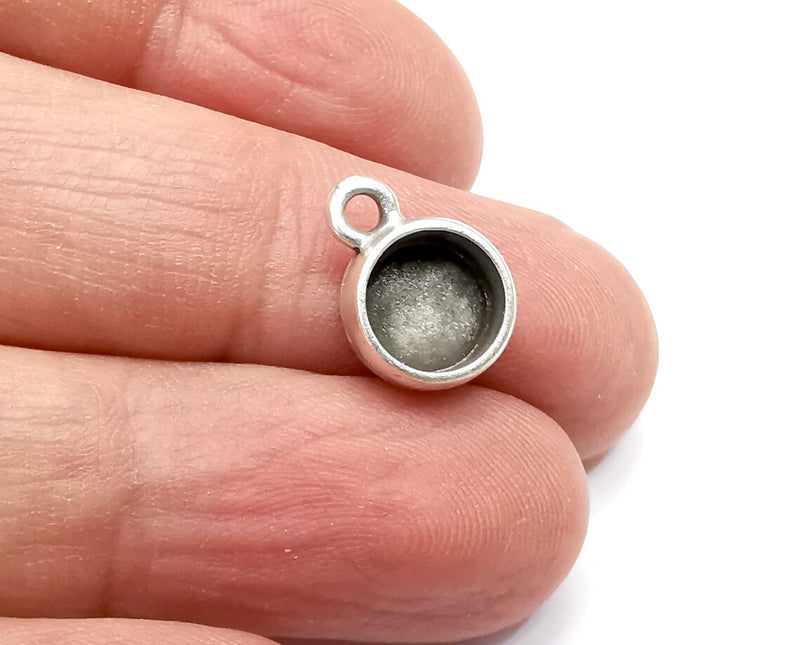 5 Round Pendant Blanks, Resin Bezel Bases, Mosaic Mountings, Dry flower Frame, Polymer Clay base, Antique Silver Plated (8mm) G33301