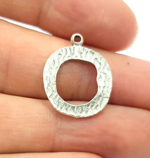 10 Circle Charms Antique Silver Plated Charms (22x17mm) G10302