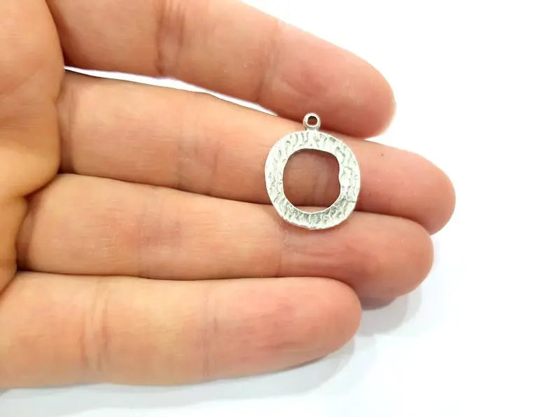 10 Circle Charms Antique Silver Plated Charms (22x17mm) G10302