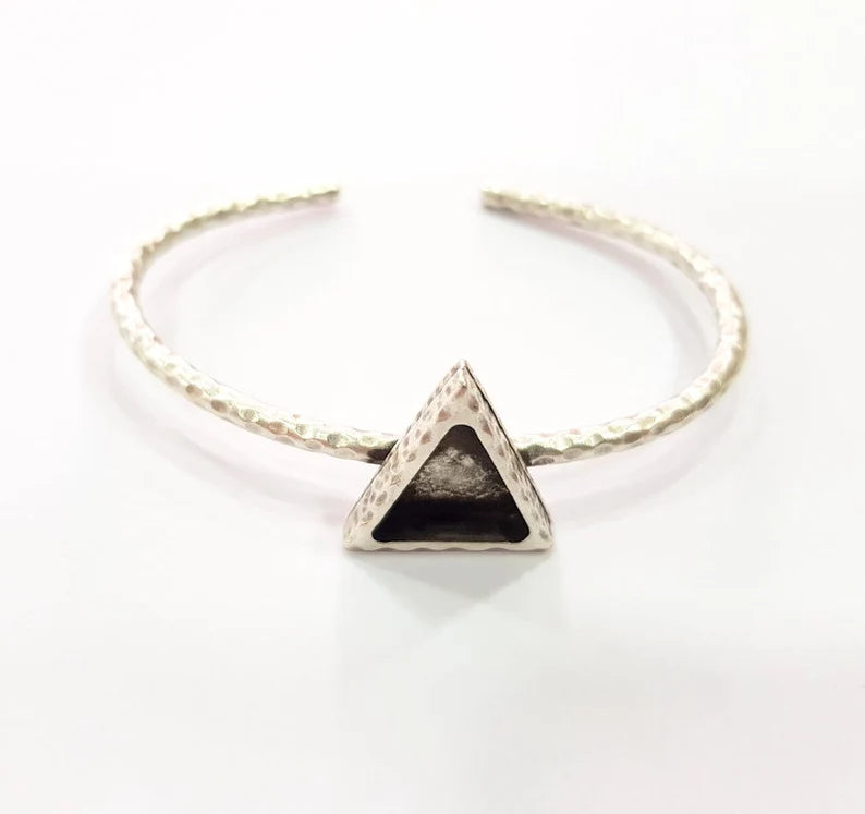 Bracelet Blank Cuff Bezel Resin Cuff inlay Blank Glass Cabochon Base Bezel Hammered Adjustable Antique Silver Bracelet (14x13mm ) G16029