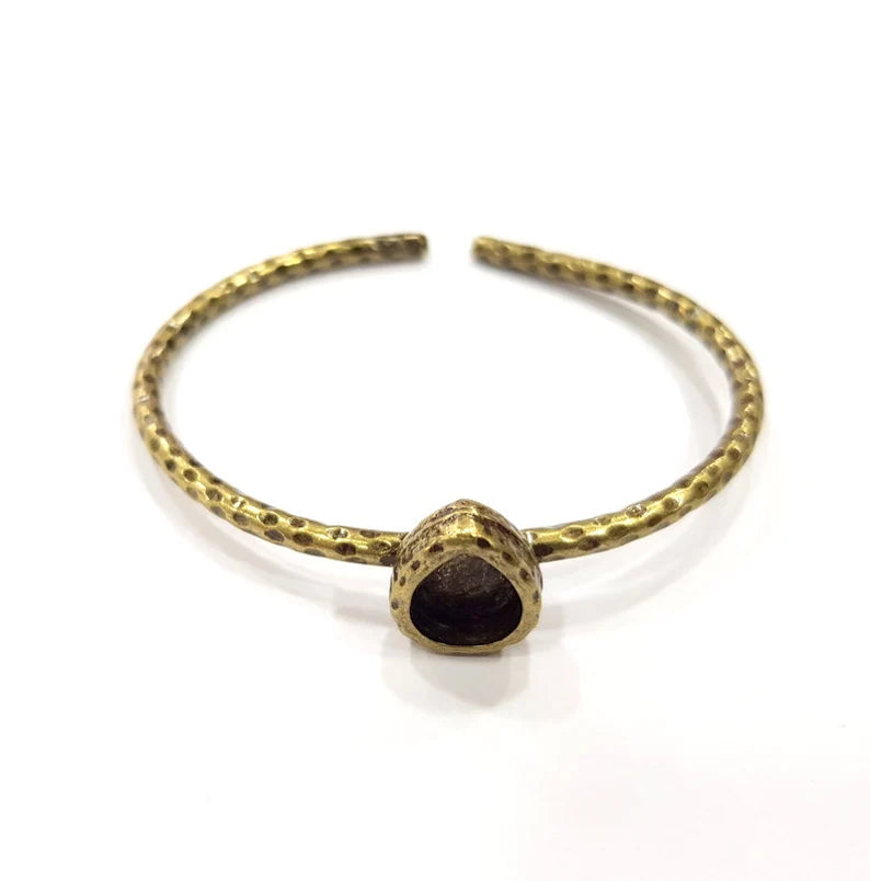 Bracelet Blank Cuff Bezel Resin Cuff inlay Blank Glass Cabochon Base Bezel Hammered Adjustable Antique Bronze Bracelet (10x8mm ) G16009