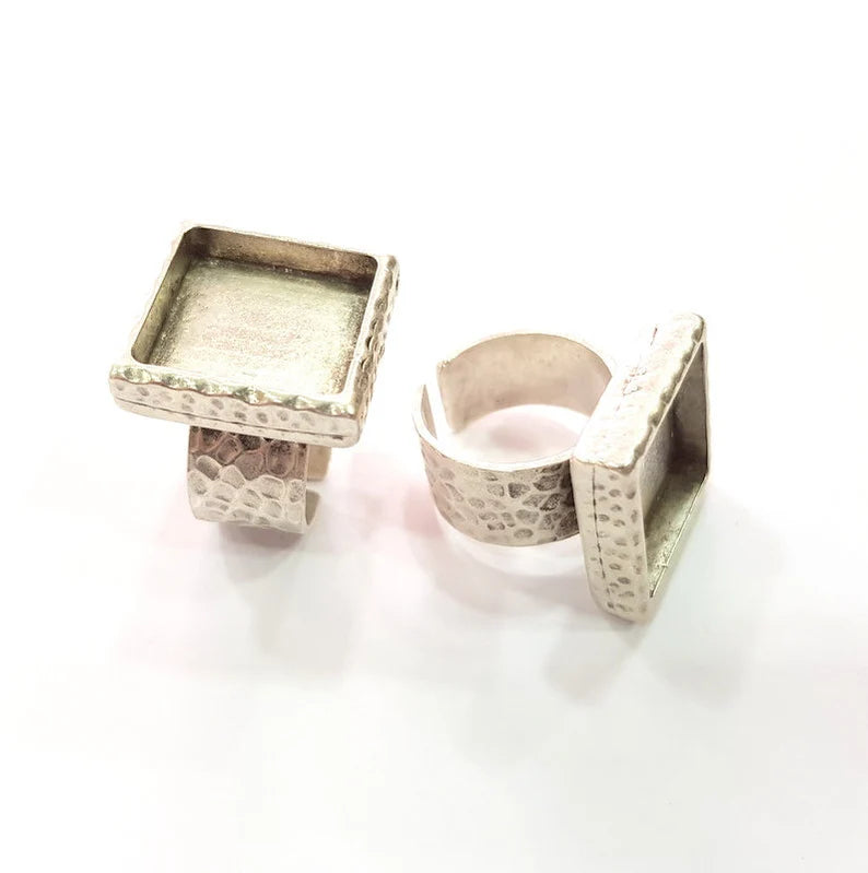 Ring Blank Setting Hammered Ring Base Bezel inlay Ring Backs Glass Cabochon Mounting Adjustable Antique Silver Plated Ring (16x16mm ) G28809