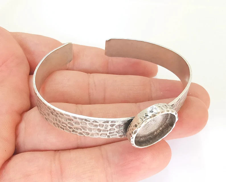 Bracelet Blank Resin Dry Flower inlay Blank Cuff Bezel Glass Cabochon Base Hammered Adjustable Antique Silver (16mm Blank ) G27771