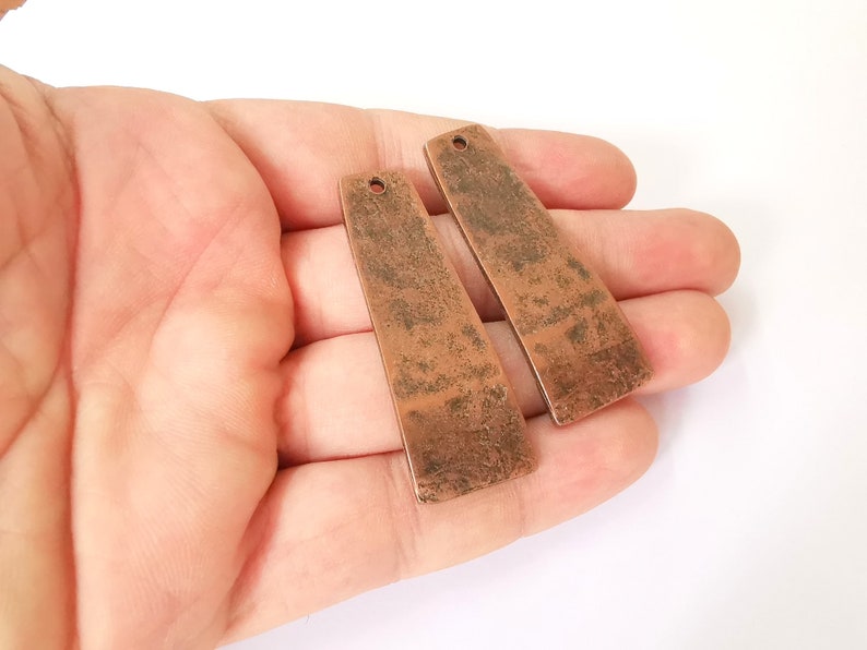 2 Copper charms Antique copper plated charms (54x19mm) G25134