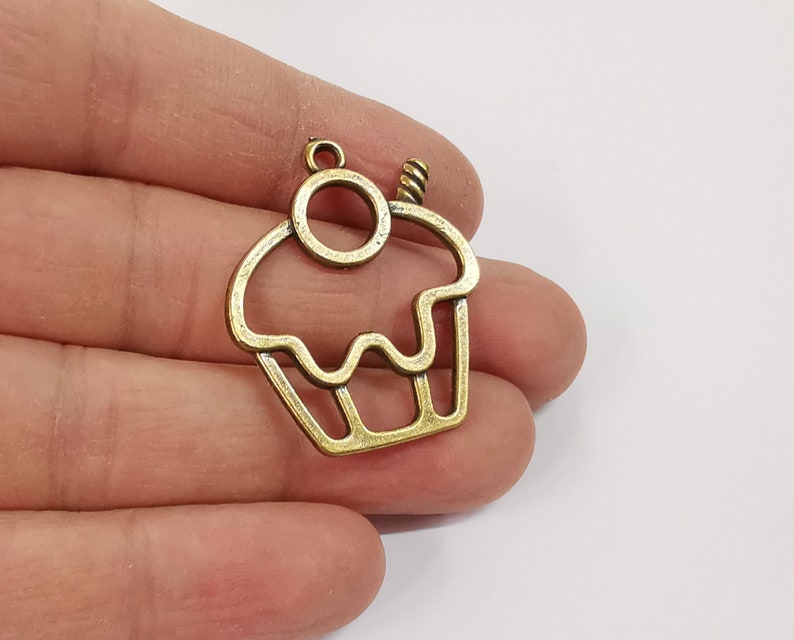 4 Muffin charms Antique bronze plated charms (36x30mm) G25074