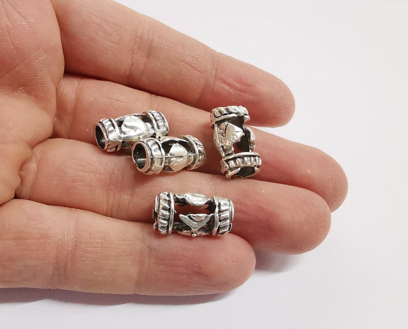 4 Silver beads Antique silver plated beads (19x11mm) G24232