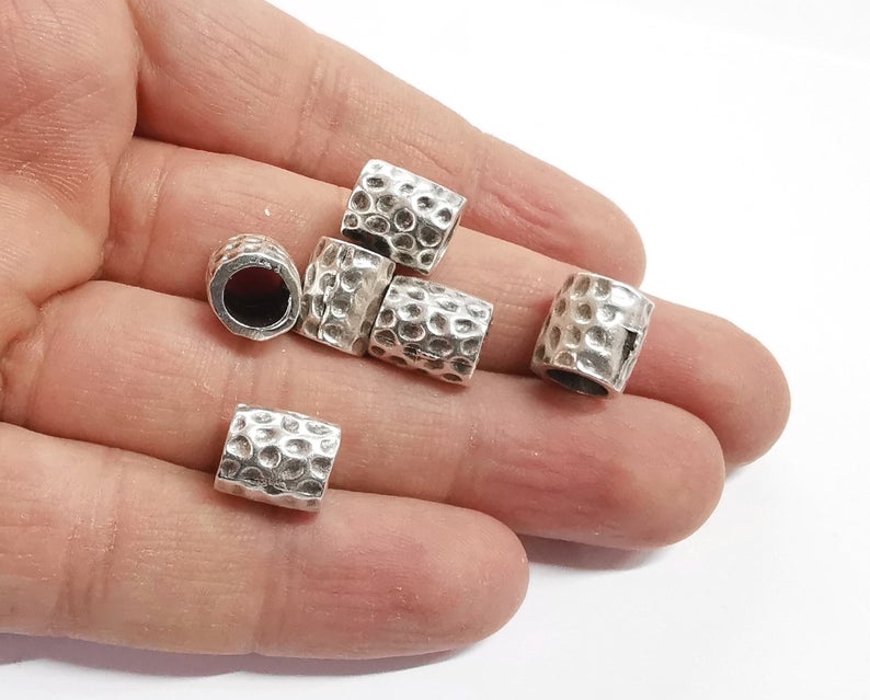 4 Hammered beads Antique silver plated beads (11x10mm) G24233