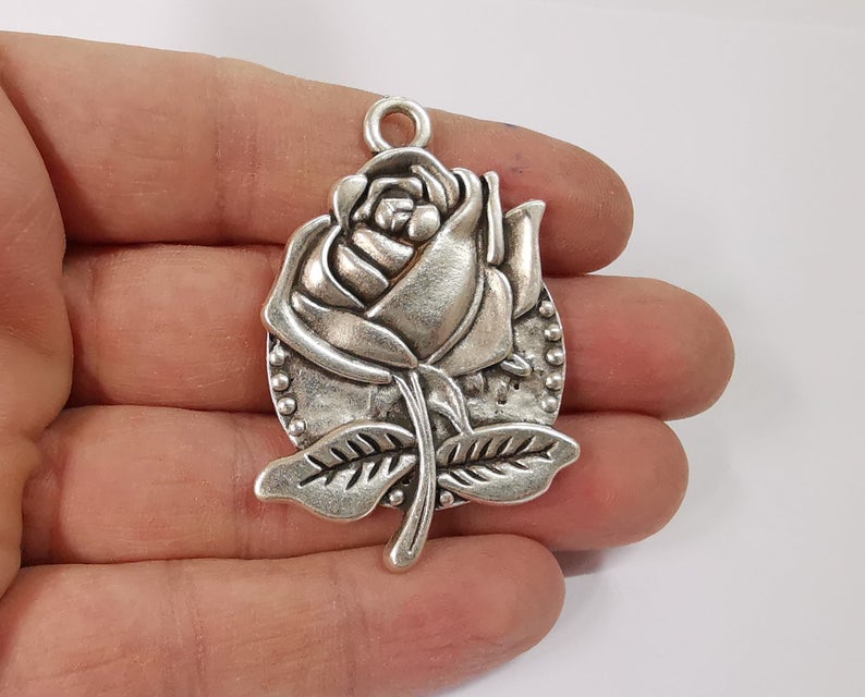 2 Rose frame pendant blank Antique silver plated pendant (53x36mm) (30mm Blank Size) G24117