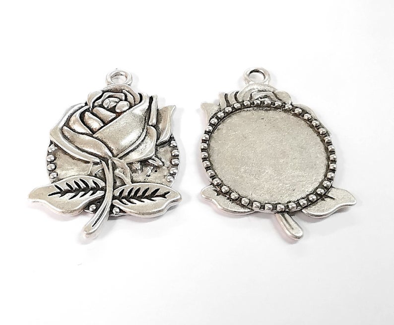 2 Rose frame pendant blank Antique silver plated pendant (53x36mm) (30mm Blank Size) G24117