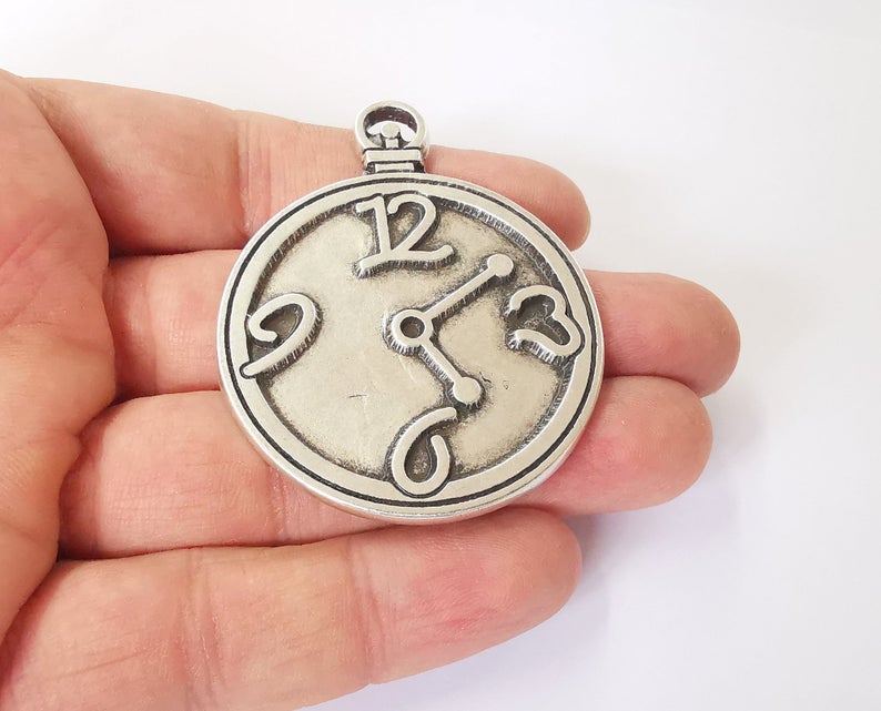 Clock pendant Antique silver plated pendant (63x49mm) G24253