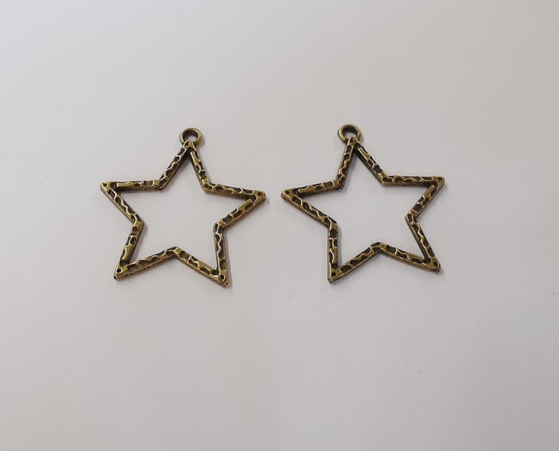 4 Star charms Antique bronze plated charms (36x34mm) G24149