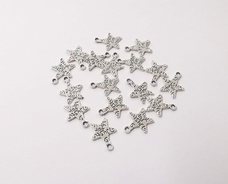 10 Star Charm Antique Silver Plated Charm (13x10mm) G24307