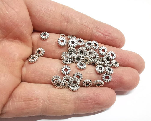 20 Flower round ribbed beads Antique silver plated beads (6mm) G24241