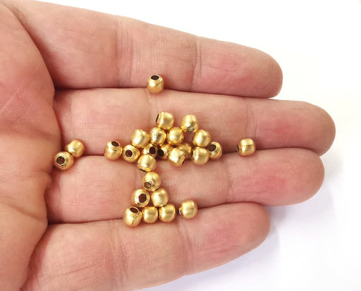 20 Round beads Gold plated beads (5mm) G24256
