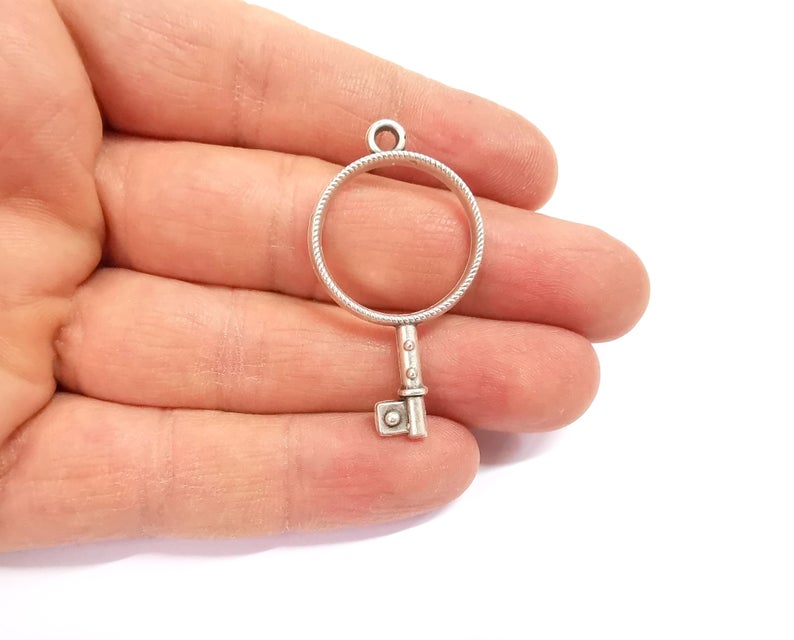 4 circle key charms Antique silver plated charms (45x25mm) G24350