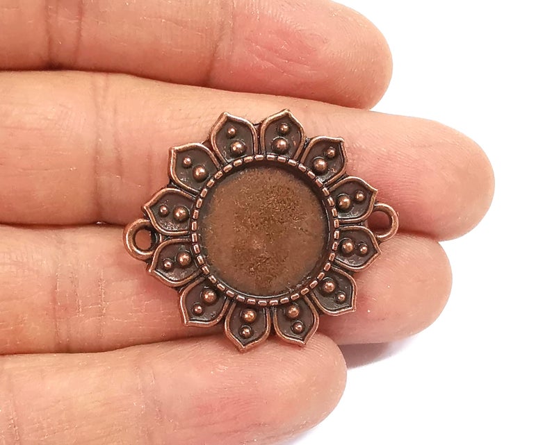 2 Flower frame pendant blank connector Antique copper plated pendant (36x32mm) (18mm Blank Size) G24502