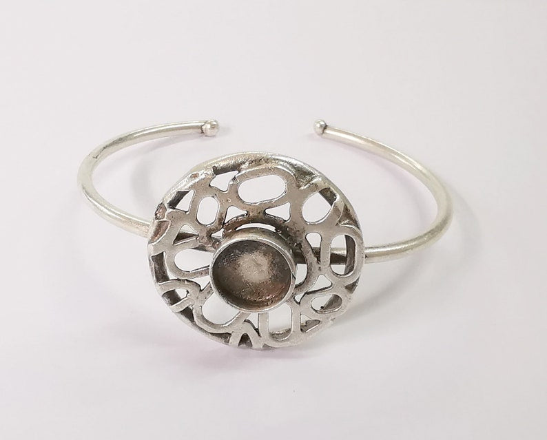 Disc bracelet brass cuff blank bezel Glass cabochon base Adjustable antique silver (10mm ) G24524