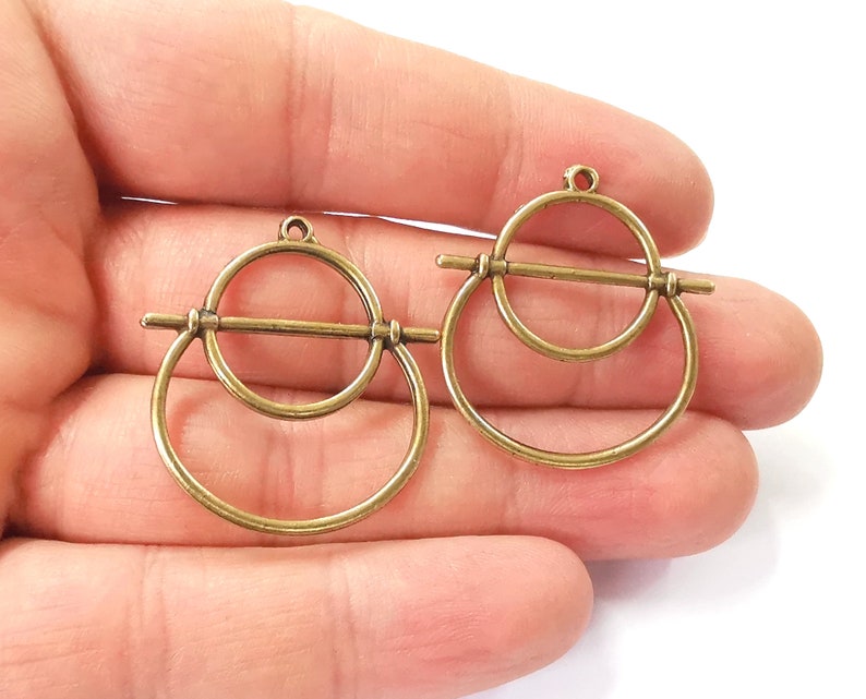 4 Circles charms Antique bronze plated charms (33x30mm) G24550
