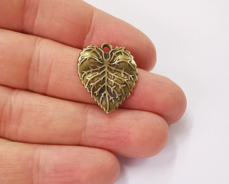 4 Leaf charms Antique bronze plated charms (25x21mm) G24553