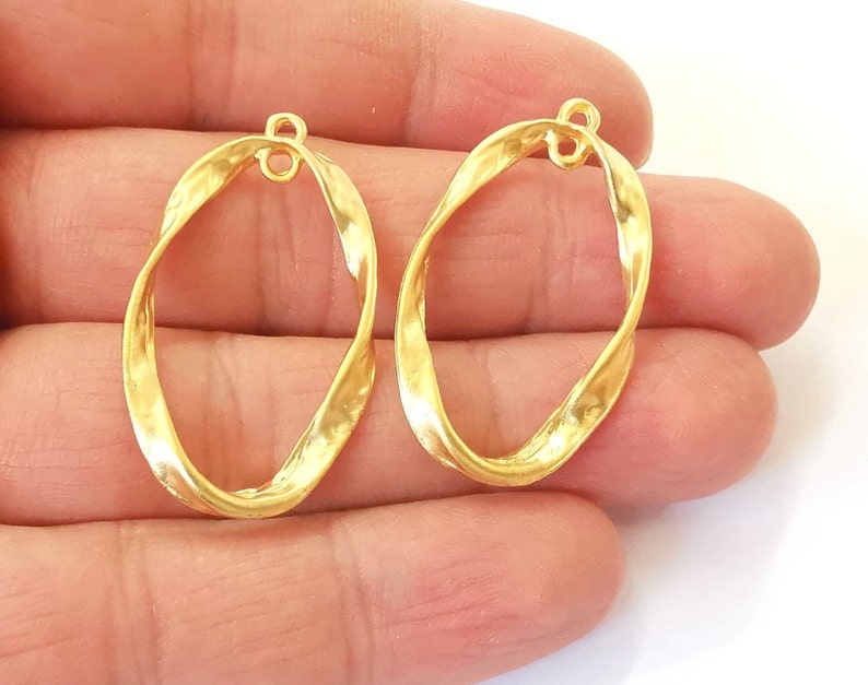 2 Oval hammered charms connector Gold plated charms (38x22mm) G24573