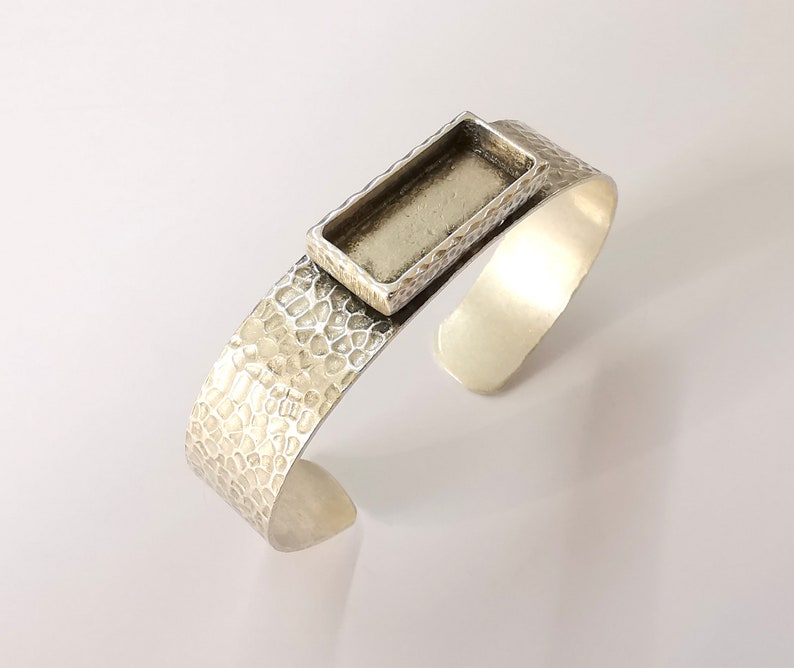 Bracelet Blank Resin Dry Flower inlay Blank Cuff Bezel Glass Cabochon Base Hammered Adjustable Antique Silver (25x10mm) G24622