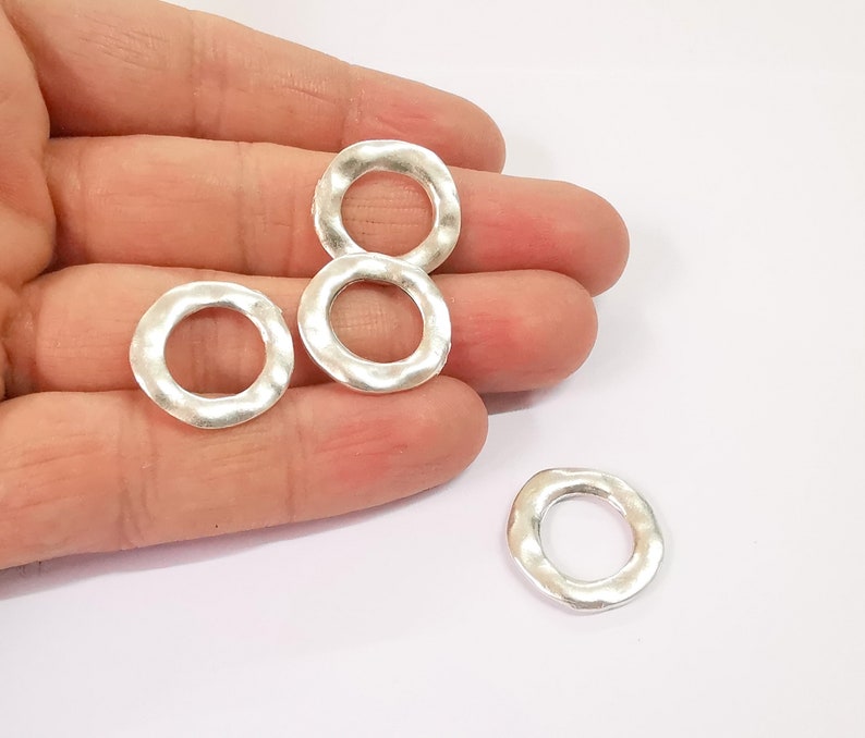 5 Hammered Circle Connector Antique Silver Plated Findings (20mm) G24651
