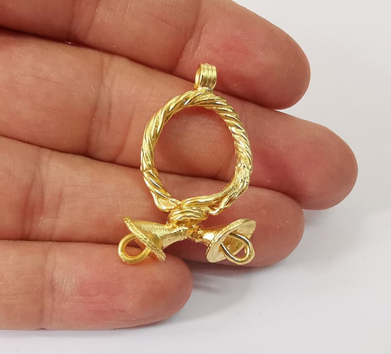 İvy Flower Connector Charms Gold Plated Brass Charms (37x26mm) G24688